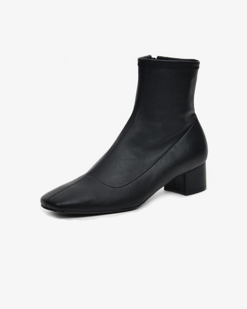 Moa Ankle Boots Black
