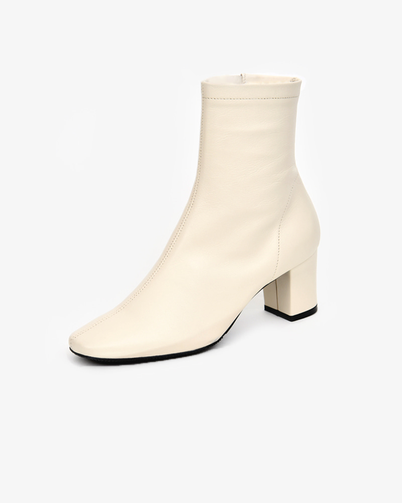 Kate Ankle Boots Ivory