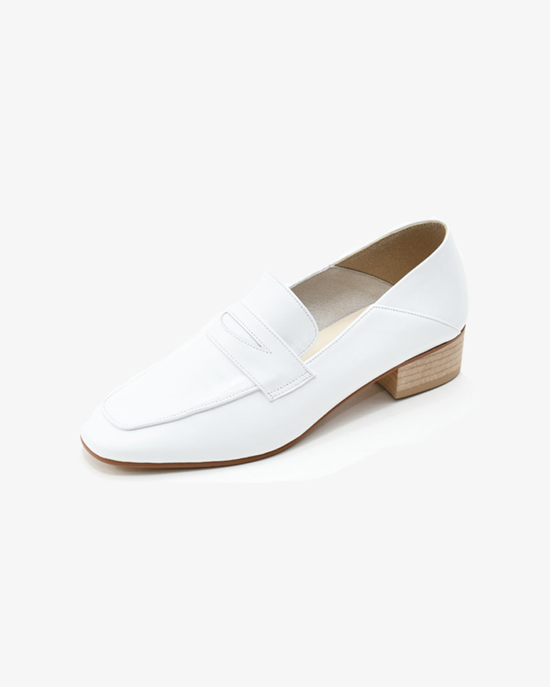 Wendy Loafer White