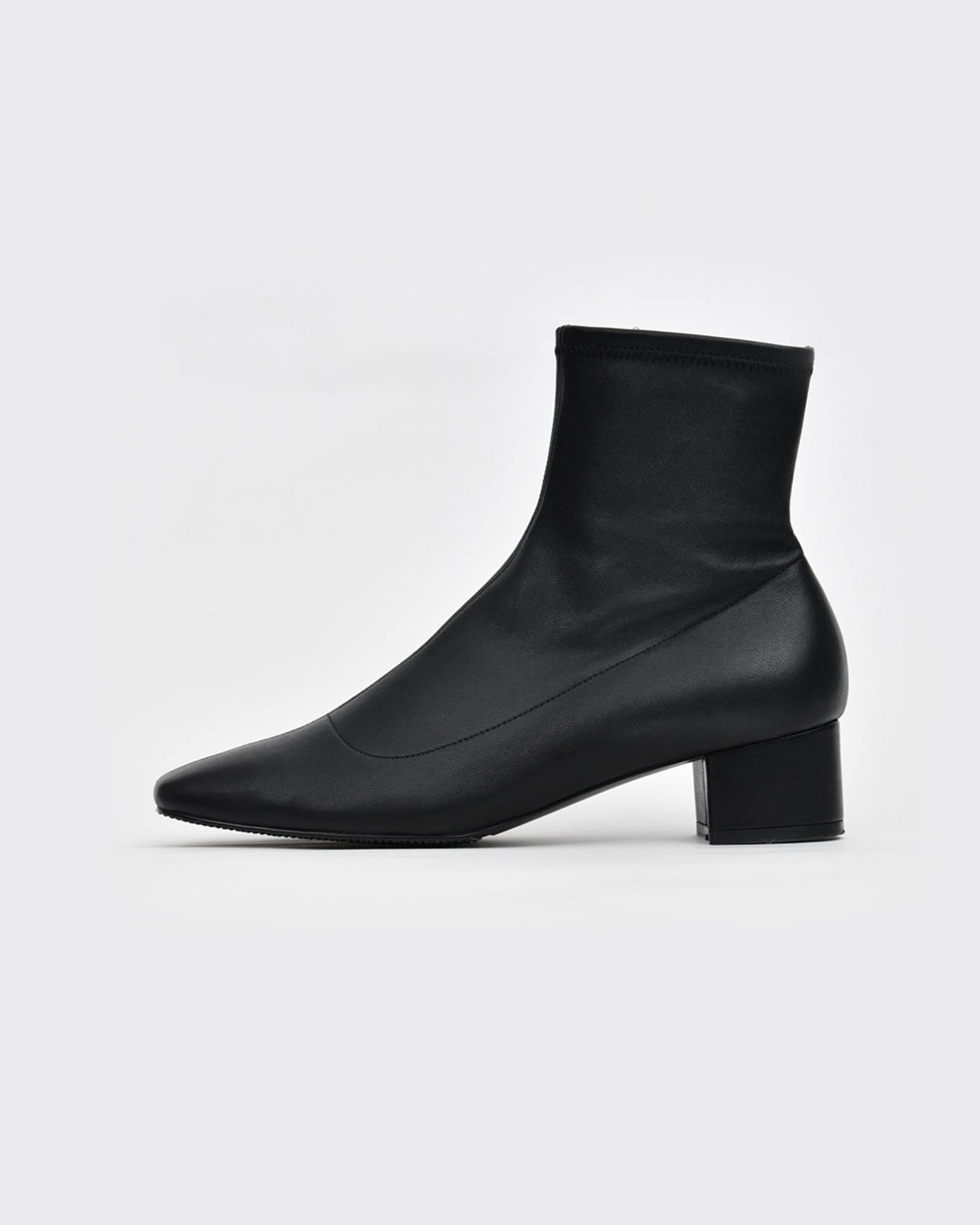 Moa Ankle Boots Black